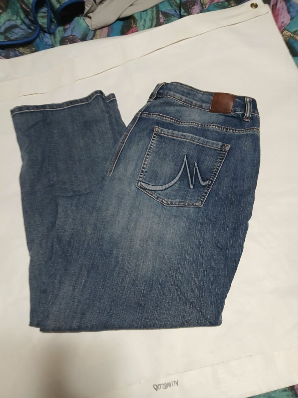 Maurices Women's High-Rise 20W x 29 Short Boot cut Stretch Curvy Faded plus size